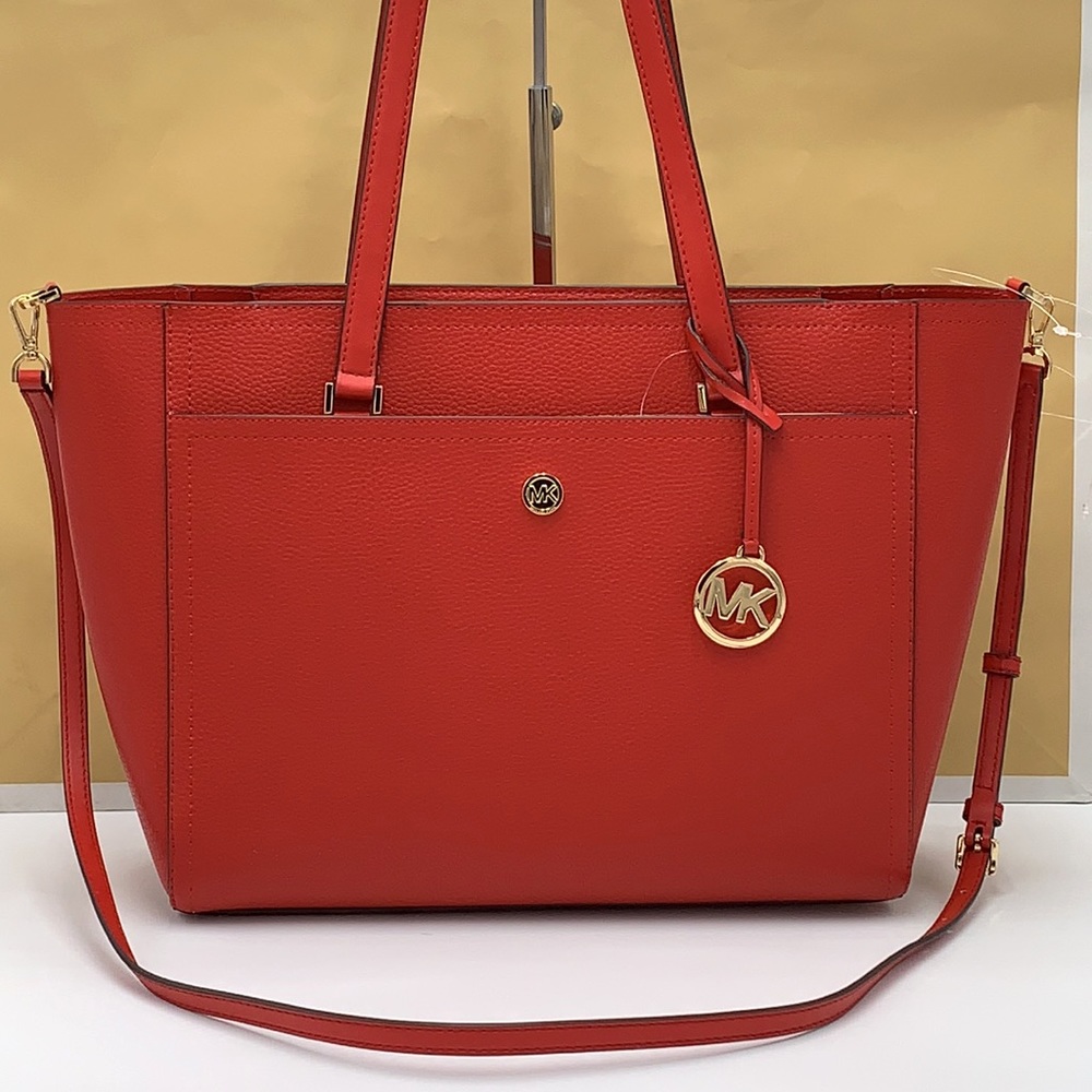 MICHAEL KORS
Maisie Large Pebbled Leather 3-in-1 Tote Bag Flame multi co… - Picture 5 of 16